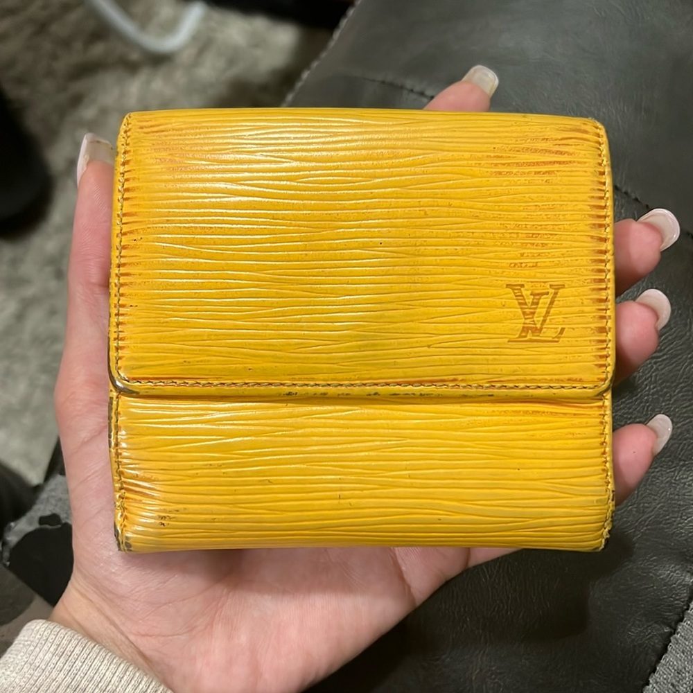 Louis Vuitton Elise Yellow Epi Portefeuille Leather Trifold Wallet